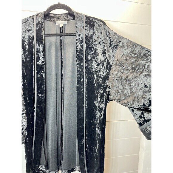 Anthropologie Pleione Velvet Kimono Cardigan Small Black Open Front Whimsy Goth - Picture 4 of 10